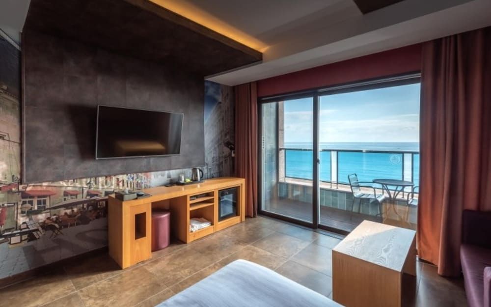 Songjeong Olla Hotel Room (Deluxe Double Ocean (12 pyeong/outdoo) 3
