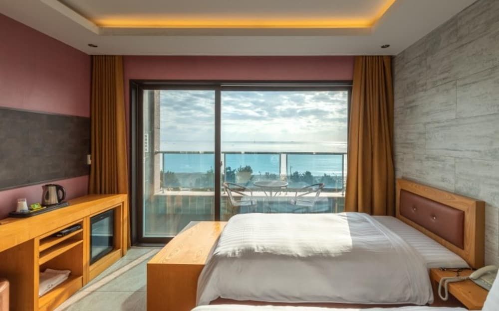 Songjeong Olla Hotel Room (Deluxe Twin Ocean (12 pyeong/outdoor ) 4