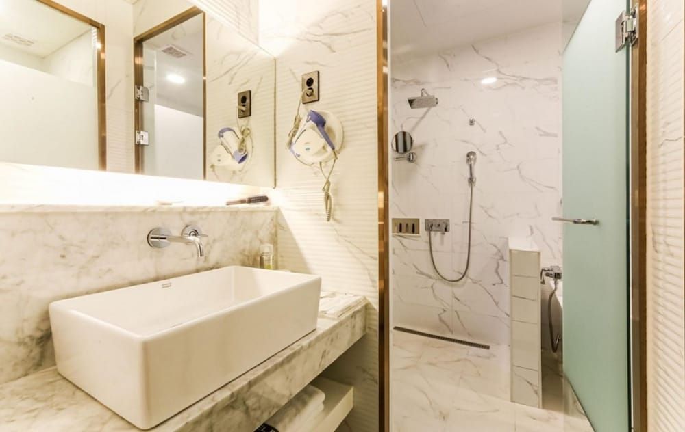 Busan Gangseo Bestie Hotel Room (Deluxe twin) 5