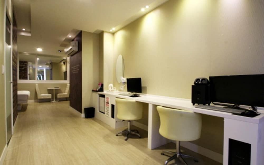 undefined Busan UN Songdo Hotel 10