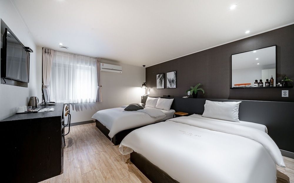Busan Haeundae Hotel A Room (Twin Room)