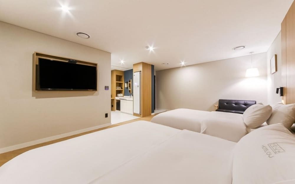 Busan Hotel Oyu Room (Deluxe Twin A (Without Window Styler)) 13