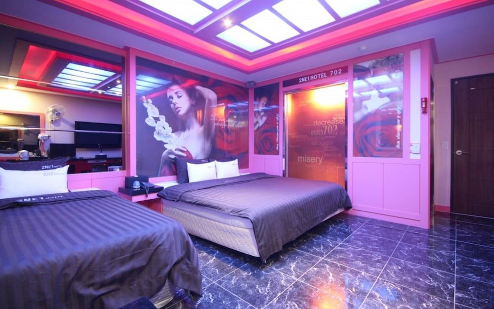 undefined Hotel Twentyone 5