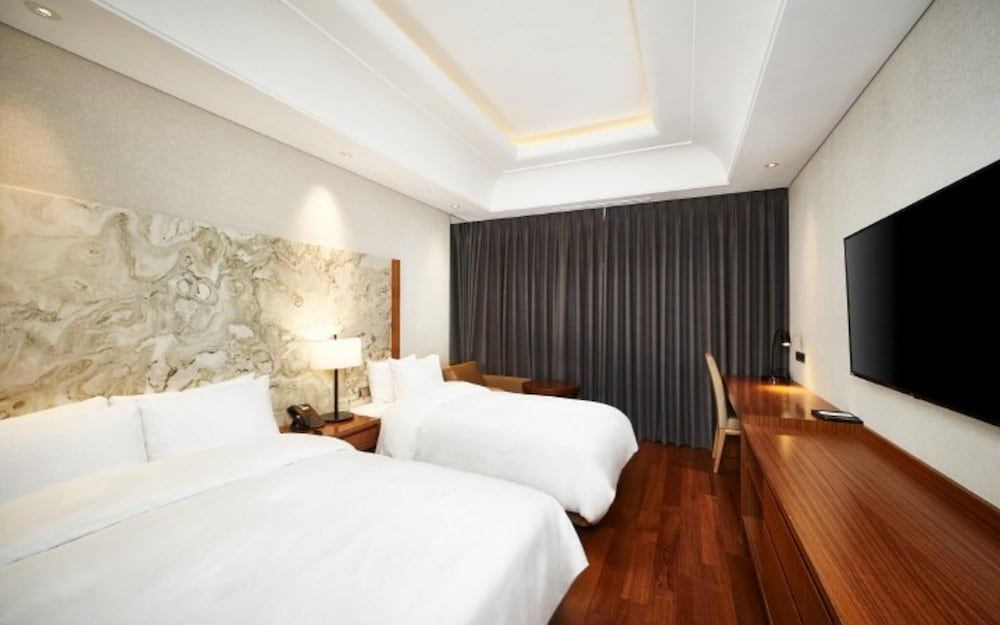 Hotel Arban Room (Deluxe twin)