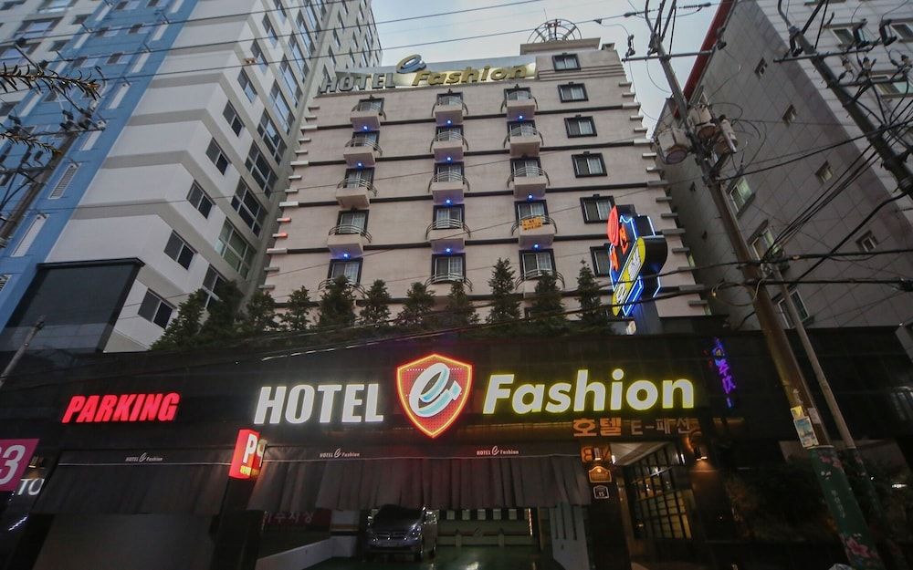 undefined Busan Gaeum E Fashion 4