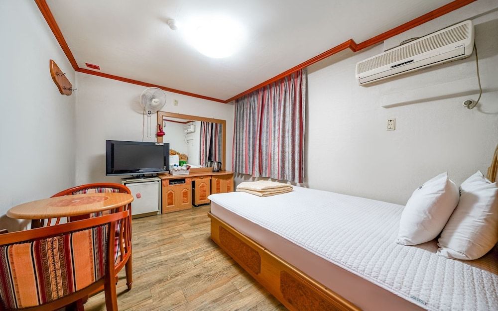 undefined Busan Beomcheondong Daeho 2