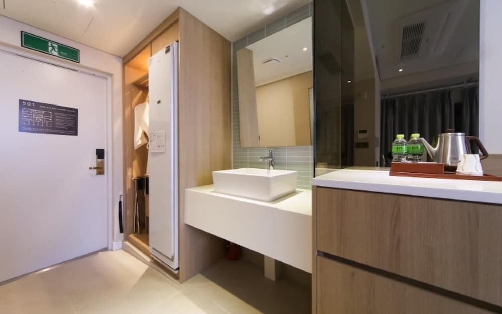 Busan Gwangalli Ocean 2heaven Room (Deluxe Double (Room Only Styler OTT V) 23