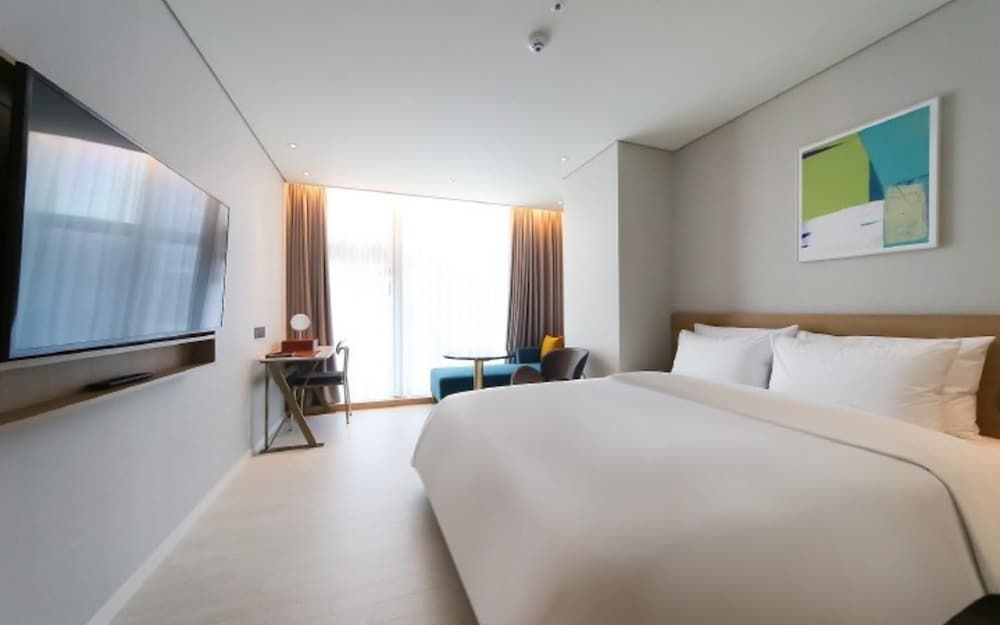 Busan Gwangalli Ocean 2heaven Room (Deluxe Double (Room Only Styler OTT V) 12