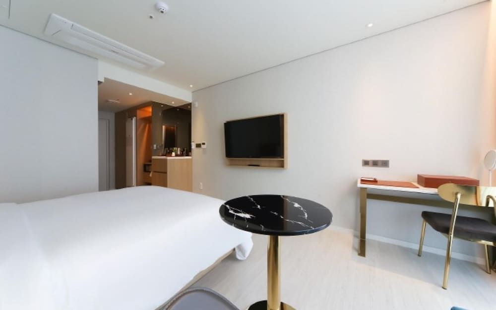 Busan Gwangalli Ocean 2heaven Room (Deluxe Double (Room Only Styler OTT V) 14