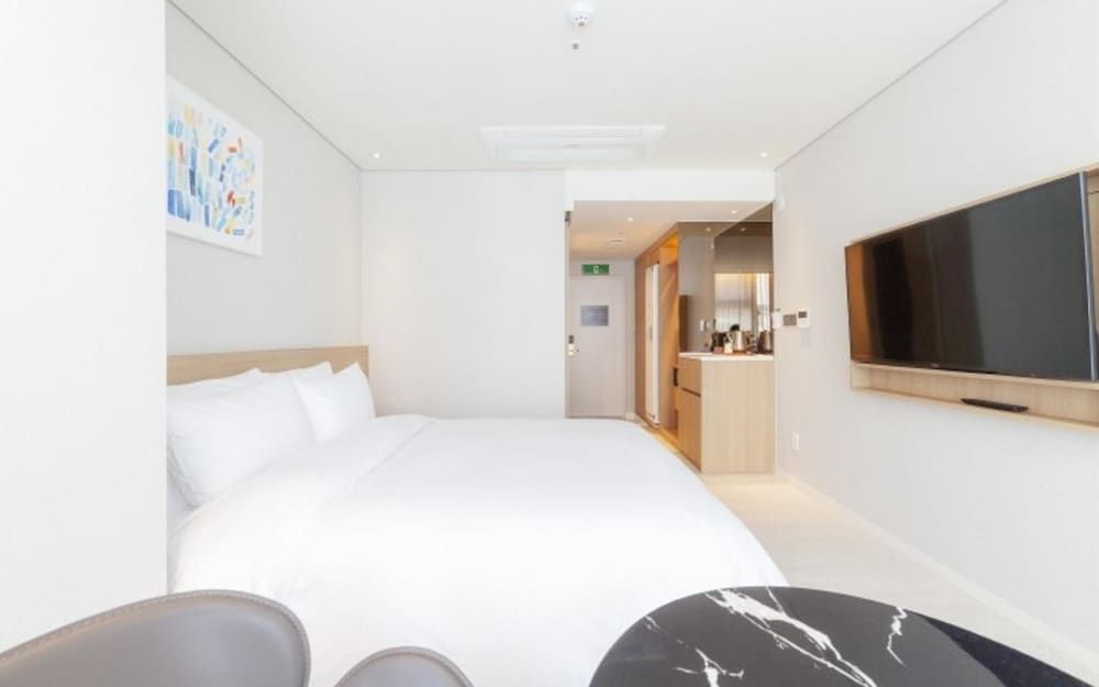 Busan Gwangalli Ocean 2heaven Room (Deluxe Double (Room Only Styler OTT V) 7