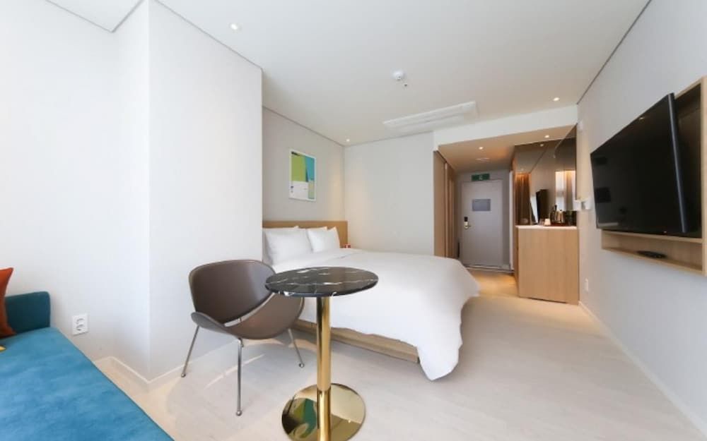 Busan Gwangalli Ocean 2heaven Room (Deluxe Double (Room Only Styler OTT V) 13