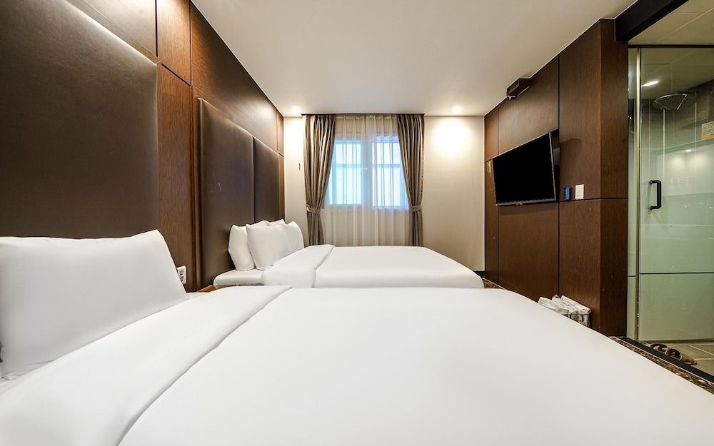 undefined MU Plus Hotel in Yeonsan-dong Busan 5