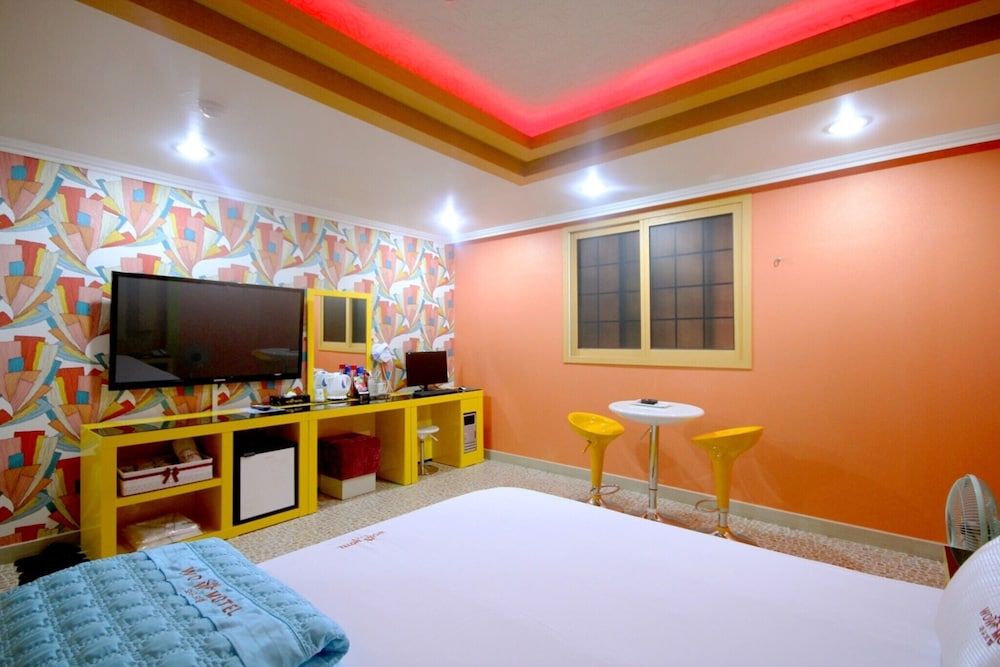 Busan Gupo WOW Room (General room (Large bathtub & bid) 10