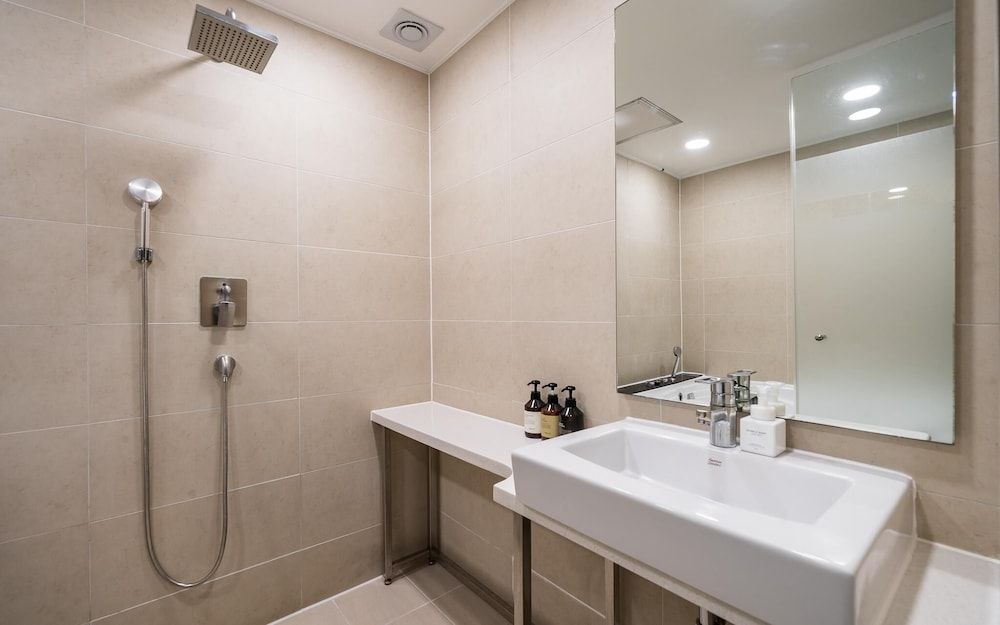 Rosebay Hotel Guseo-dong Busan Room (Deluxe (Amenity included) (gaming PC ) 6