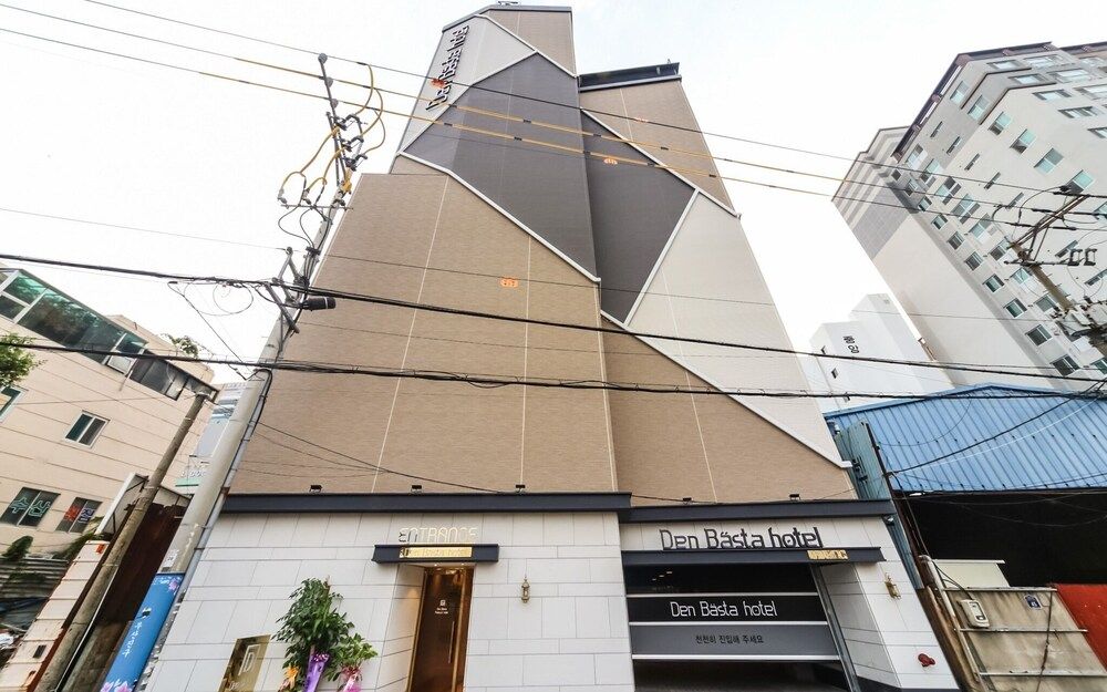 undefined Busan Seomyeon Den Vast Hotel