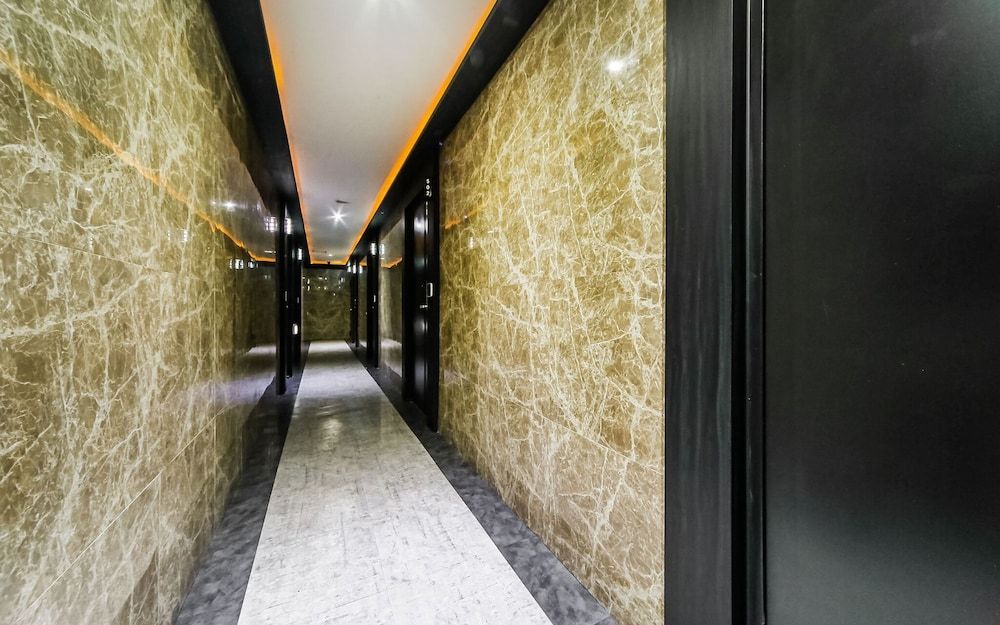 undefined Busan Moonhyeondong Cloud Nine 4