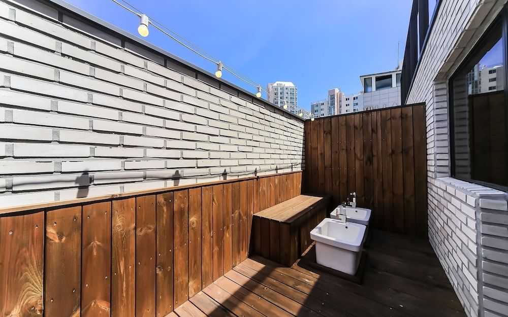 Busan Jaesong-dong Hotel Lrui Room (Semi-terrace (Netflix/YouTube availab) 8