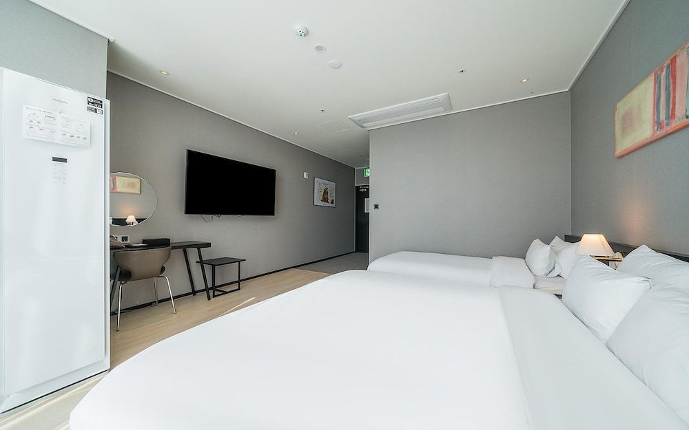 Ocean The Point Hotel Gwanganli Room (Executive Ocean Suite (breakfast for ) 8