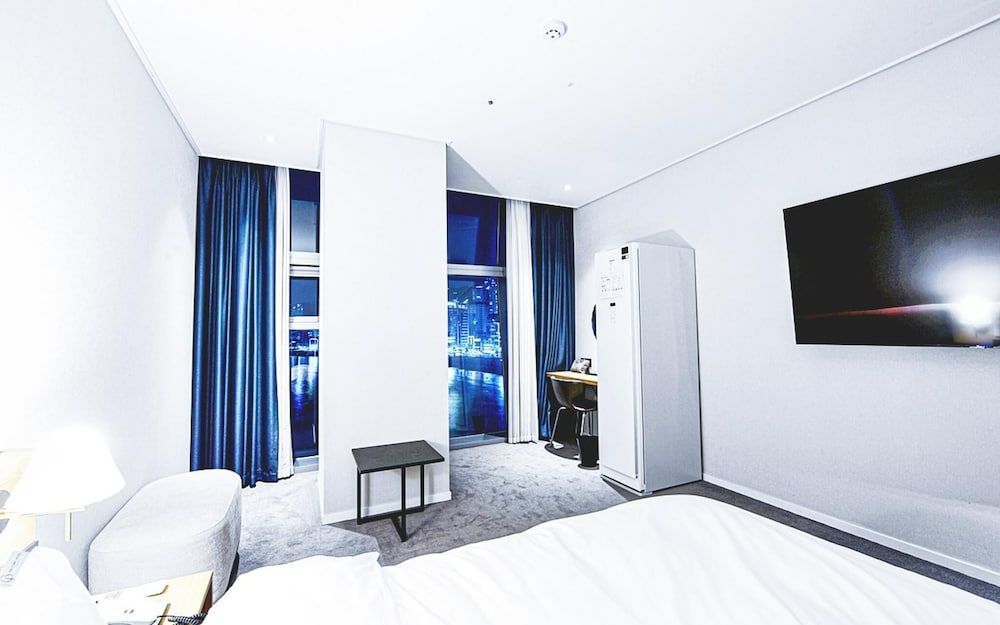 undefined Ocean The Point Hotel Gwanganli 8