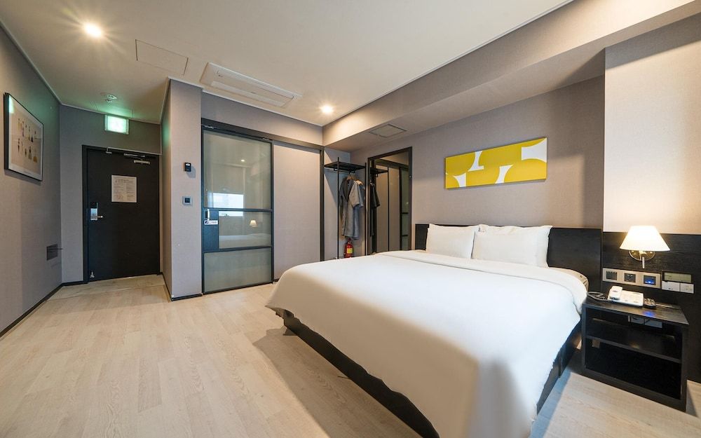 Ocean The Point Hotel Gwanganli Room ([Gwangalli Hot Deal] Deluxe Double (N) 2