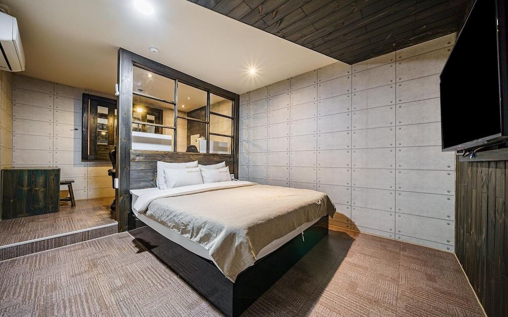 undefined Busan Jangjeondong Olleh 7