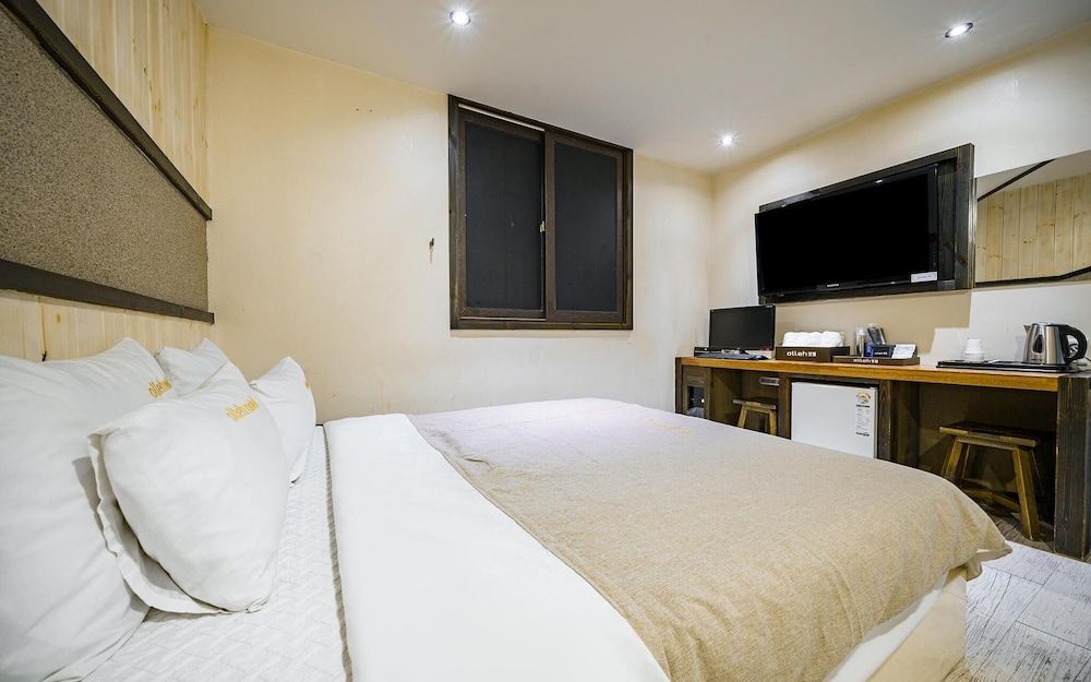 undefined Busan Jangjeondong Olleh 6