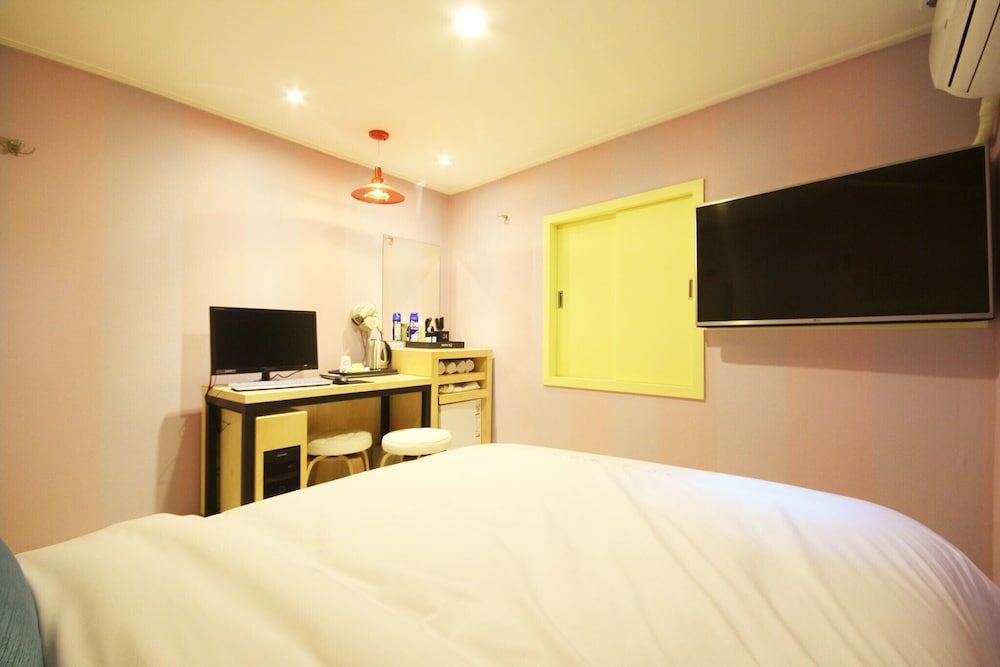 Busan Seomyeon Sangkeum Room (Standard room-Parking available (driv) 20