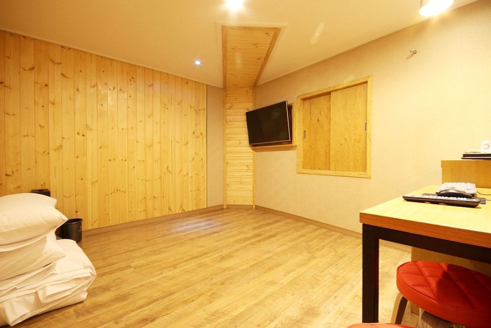 undefined Busan Seomyeon Sangkeum 2