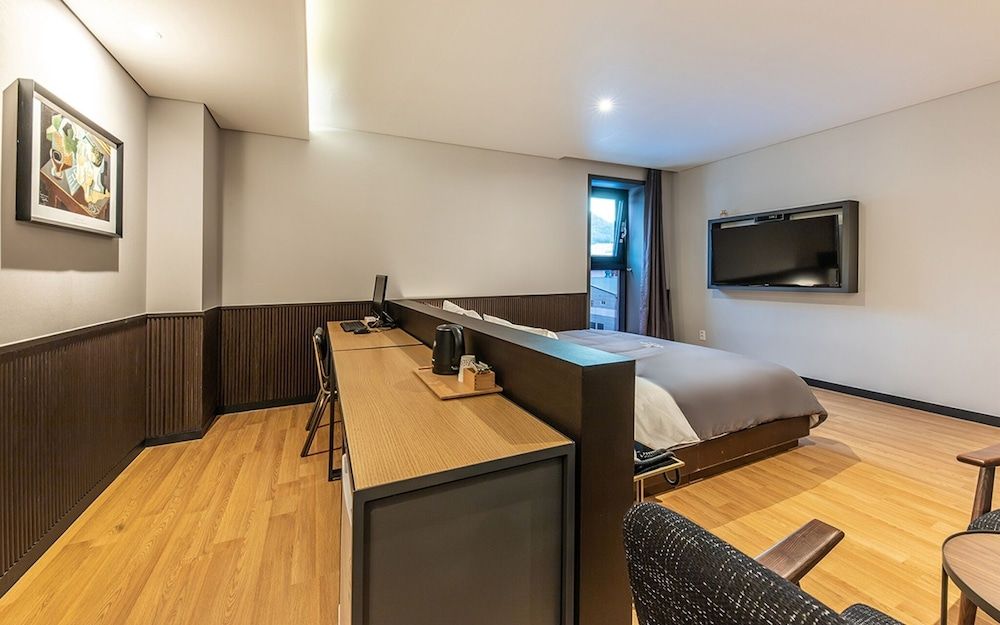 Busan Jeonggwan Brown Dot Room (VIP (free breakfast & hotel cafe & in) 11