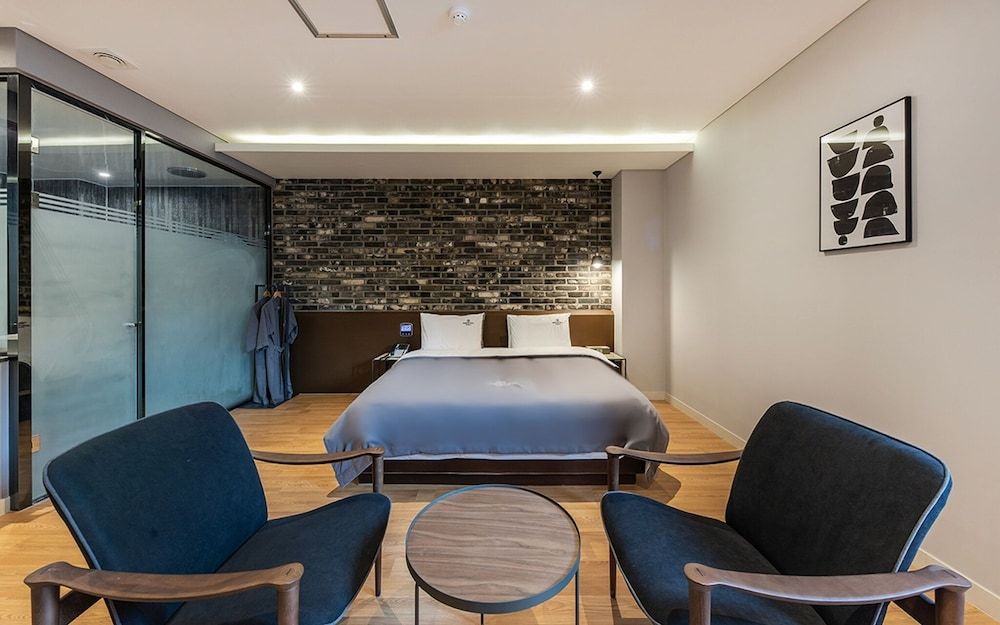Busan Jeonggwan Brown Dot Room (VIP (free breakfast & hotel cafe & in) 3