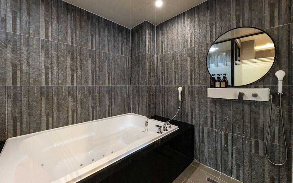 Busan Jeonggwan Brown Dot Room (VIP (free breakfast & hotel cafe & in) 7