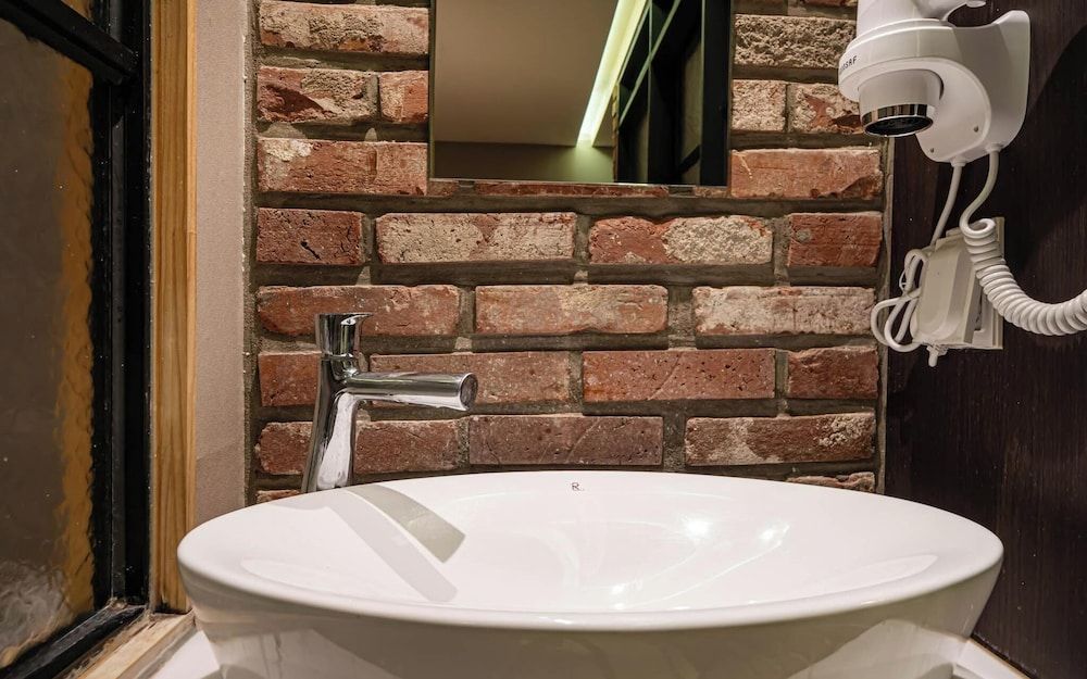 Busan Choeup NO 25 Room (Deluxe double (equipped with ace bed ) 19