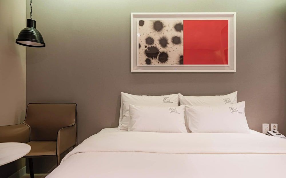 Busan Choeup NO 25 Room (Deluxe double (equipped with ace bed ) 13