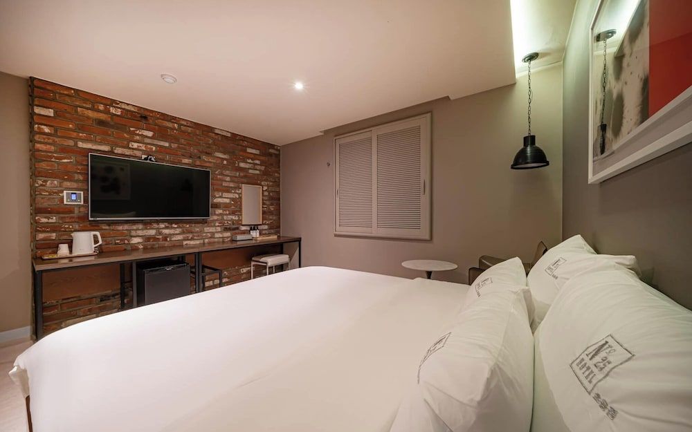 Busan Choeup NO 25 Room (Deluxe double (equipped with ace bed ) 14