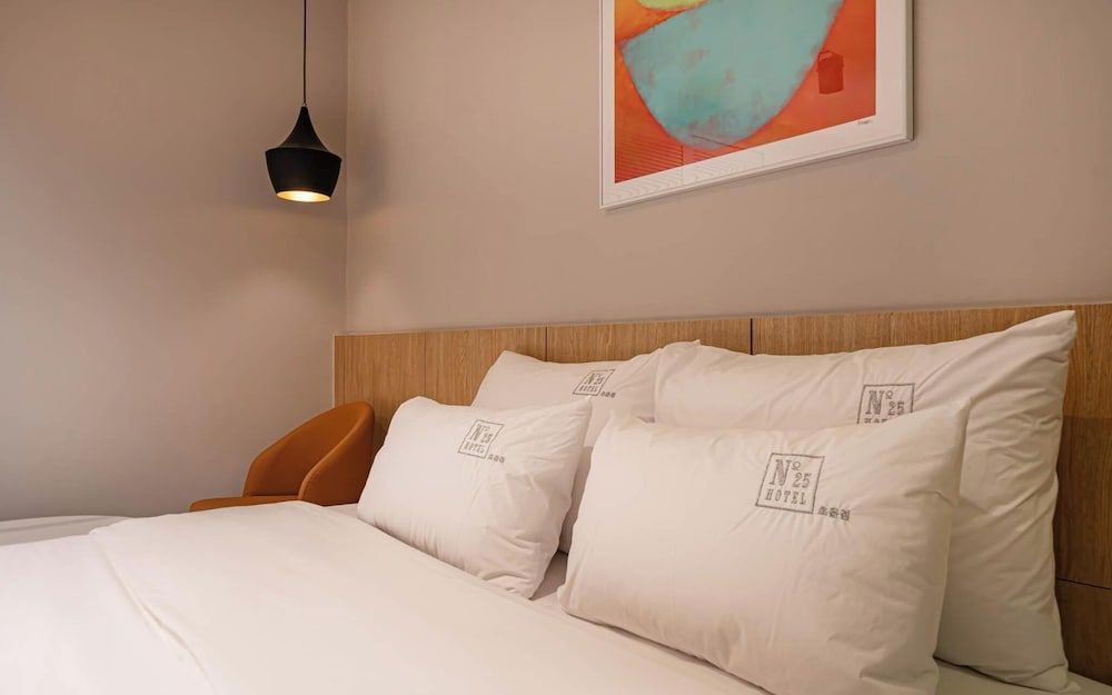 Busan Choeup NO 25 Room (Deluxe double (equipped with ace bed ) 5