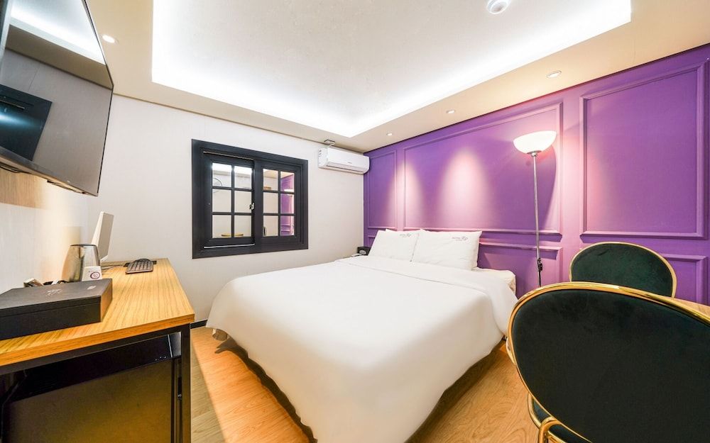 undefined Busan Jaesongdong Hotel ro 5