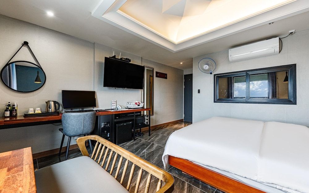 undefined NO 25 Mandeok 10