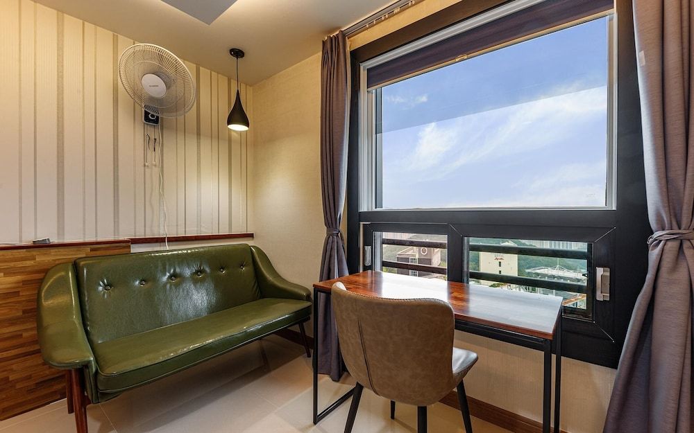 undefined NO 25 Mandeok 7