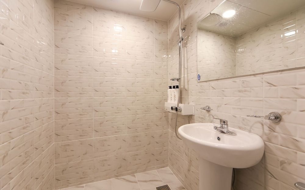 Busan Dongnae Dreams Room (Standard Double (Free Netflix + PC + ) 10