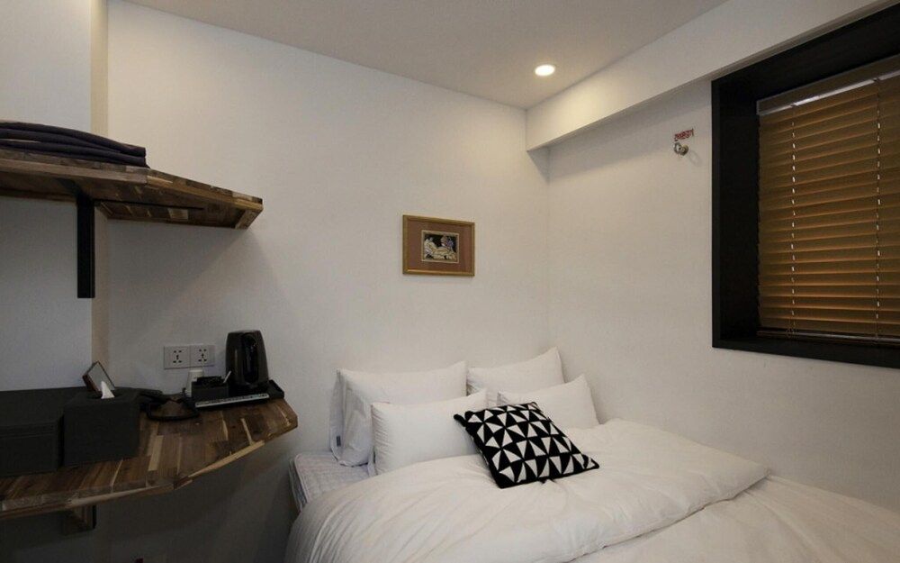 Nampo Gray Hotel Room (Standard Single Breakfast Included fo) 4