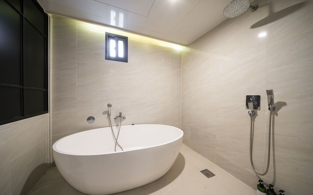 Busan Deokcheon 2heaven Hotel Room (Premium high-spec couple PC room + NE) 13