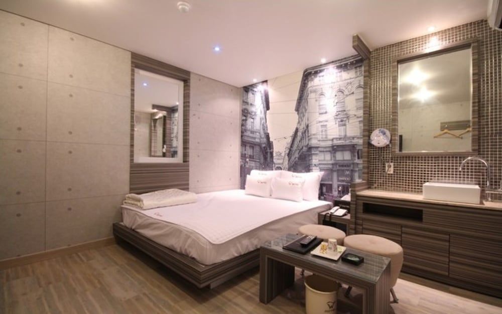 Busan Seomyeon W Room (Standard (walk-in deal)) 3