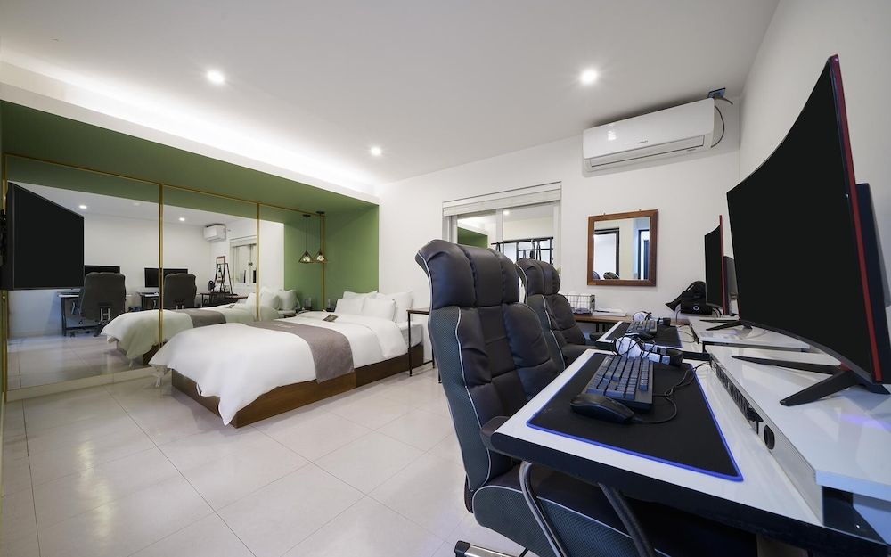 undefined Busan Songdo EL Hotel 9