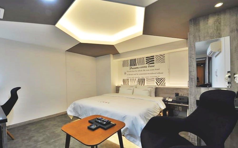 undefined YTT Hotel Nampo-dong Busan 7