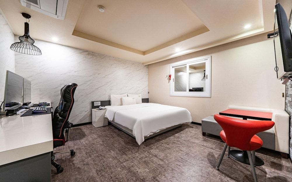 Busan Gwangalli Nuri Hotel Room (Gaming PC ROOM (couple PC free top-of) 2