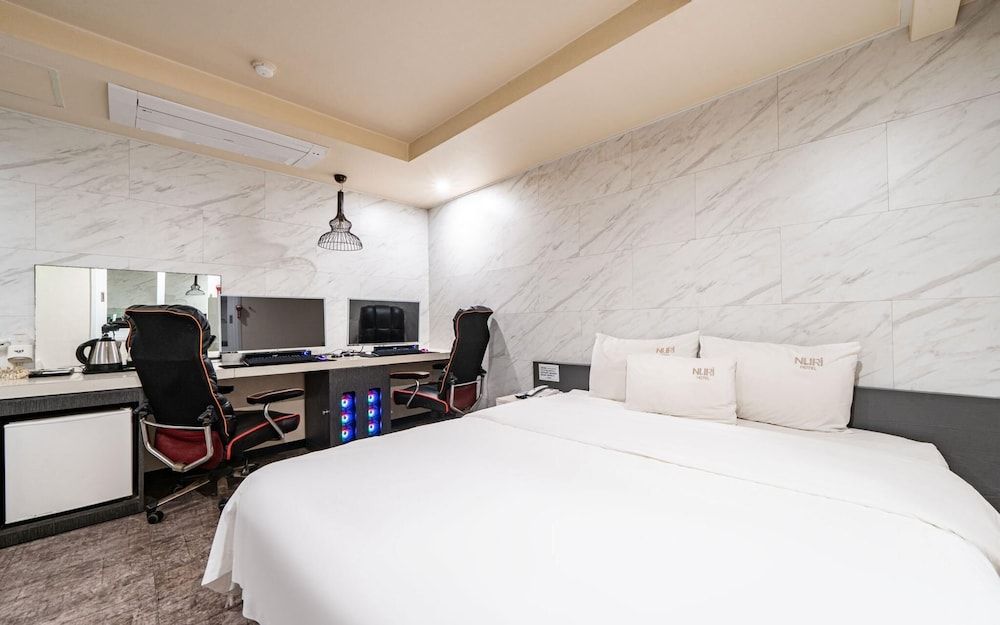 Busan Gwangalli Nuri Hotel Room (Gaming PC ROOM (couple PC free top-of) 7