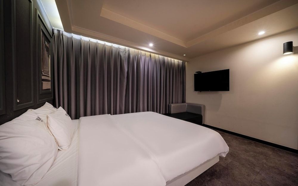 Busan Gwangalli Nuri Hotel Room (Deluxe (high-end amenities provided f) 15