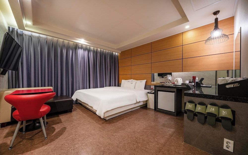 Busan Gwangalli Nuri Hotel Room (Deluxe (high-end amenities provided f) 19