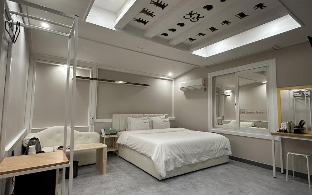 Busan Songjeong GO Room (Standard Room (Netflix available bath) 12