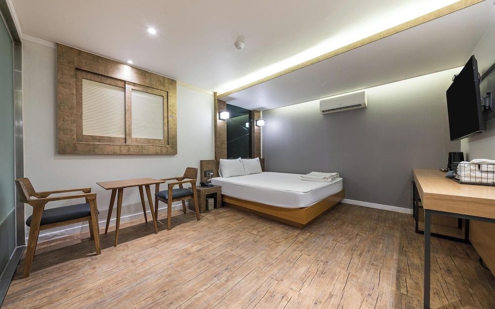 undefined Busan Haeundae Lien Hotel 6